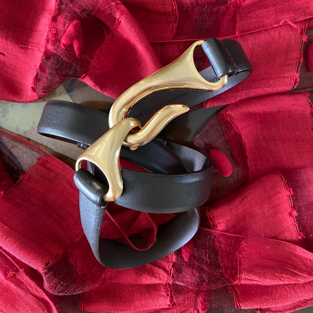 Adjustable belt